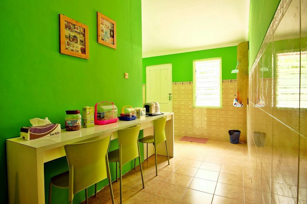 יוגיאקרטה Hoz Bed & Breakfast מראה חיצוני תמונה